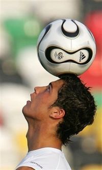 200px-Cristiano_Ronaldo.jpg